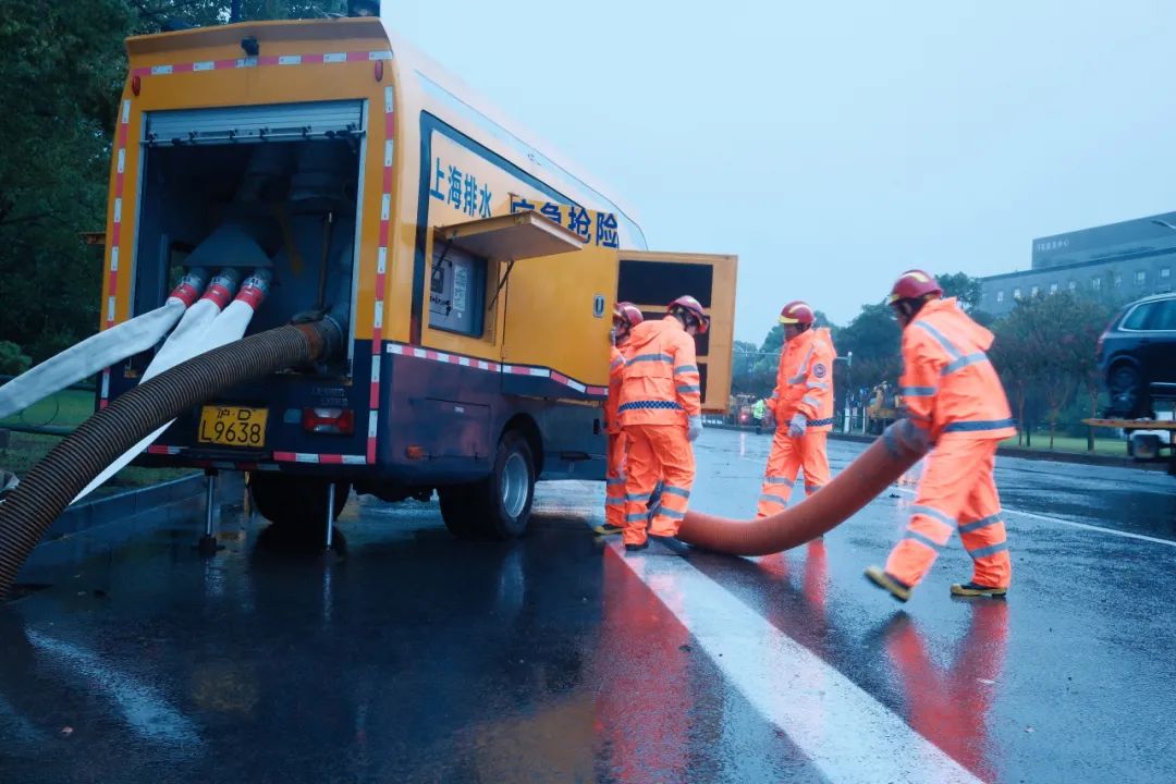 台风&ldquo;竹节草&rdquo;来袭 欧博ABG水务集团织密防汛防台安全网